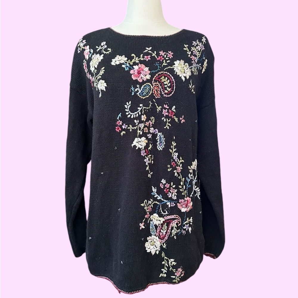 Vintage 90's Heirloom Collectibles black embroidered sweater size women's medium